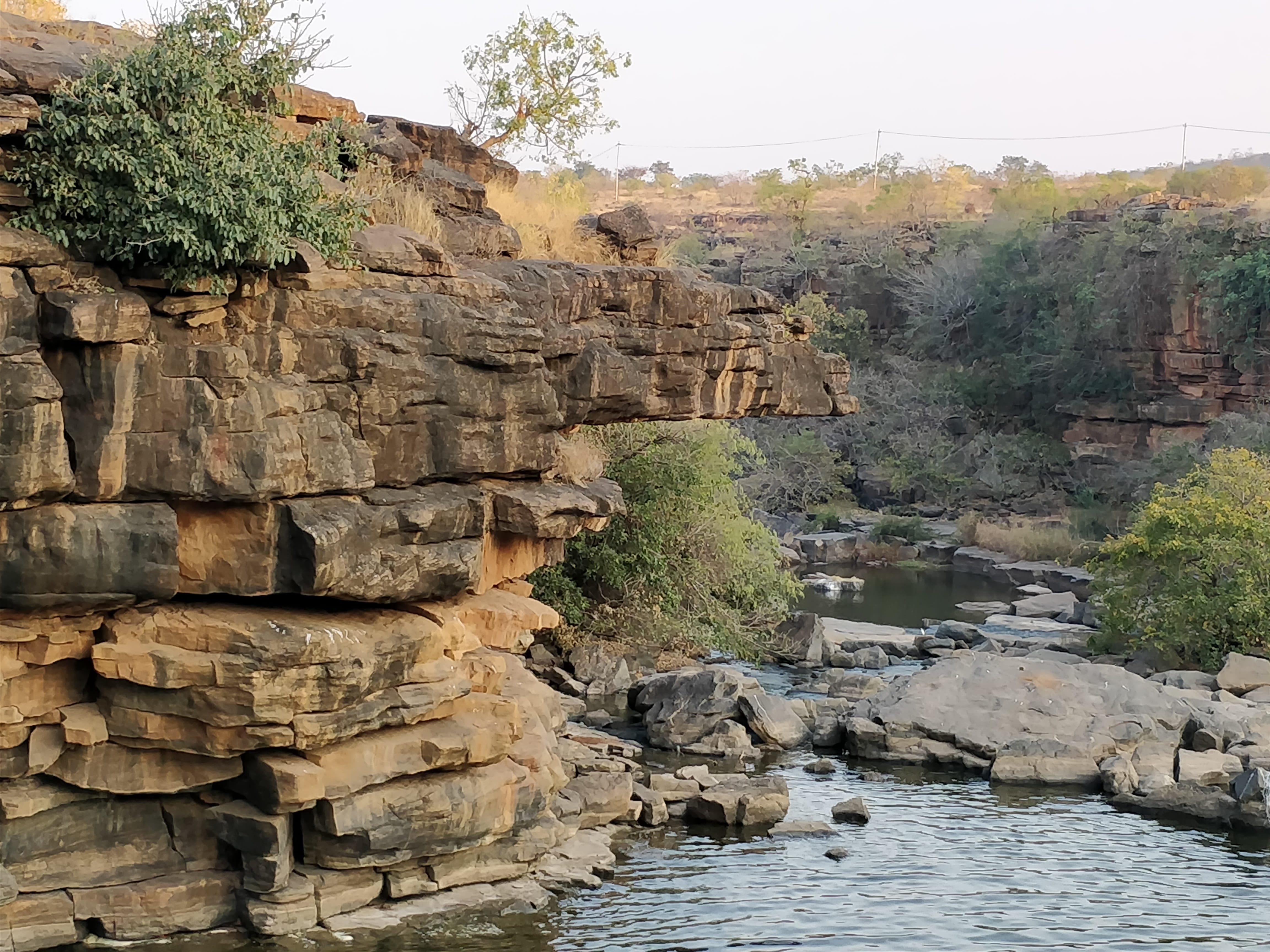 protruding rock at Godachinmalki falls