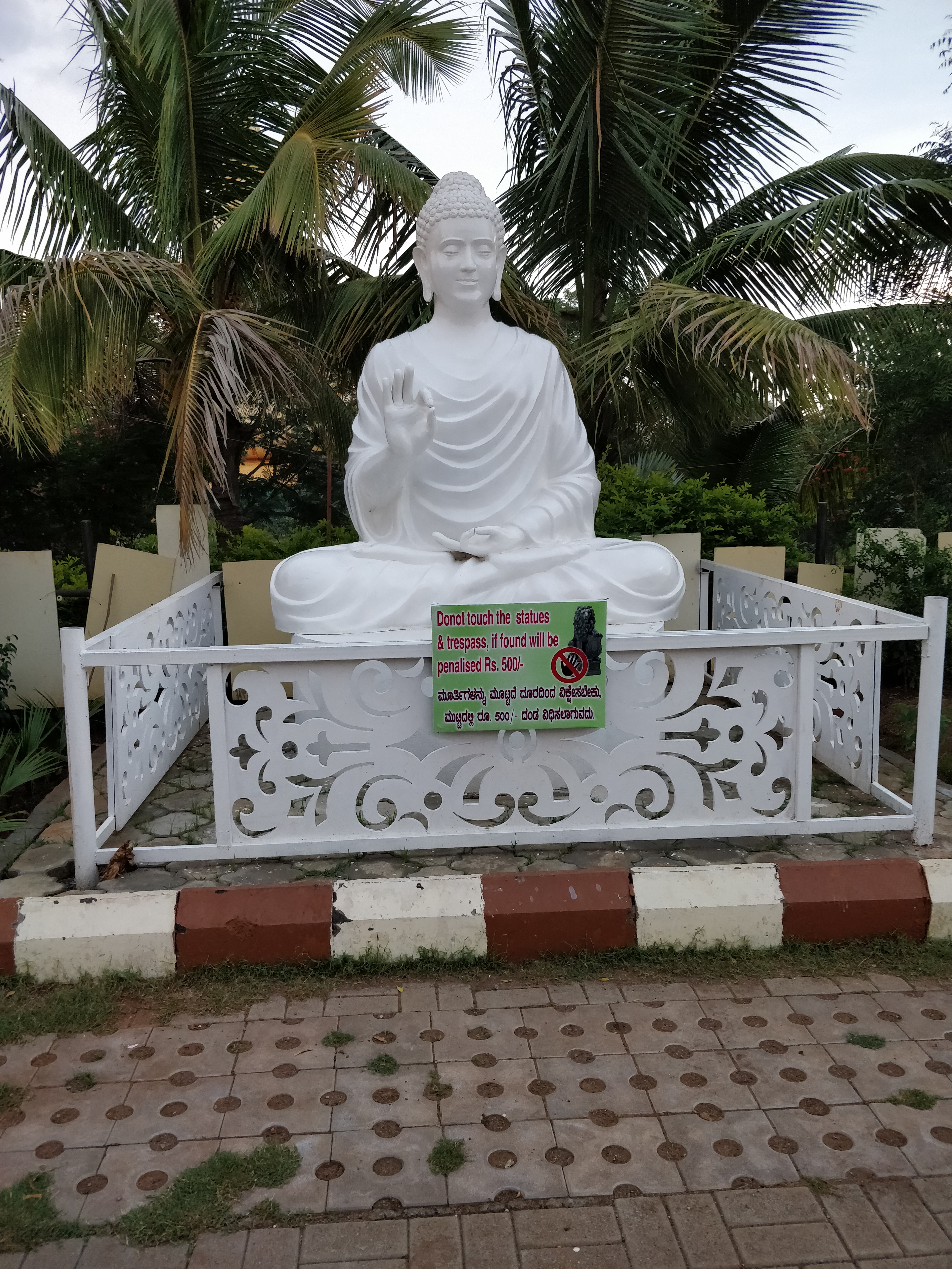 1. statue at Shivgiri temple