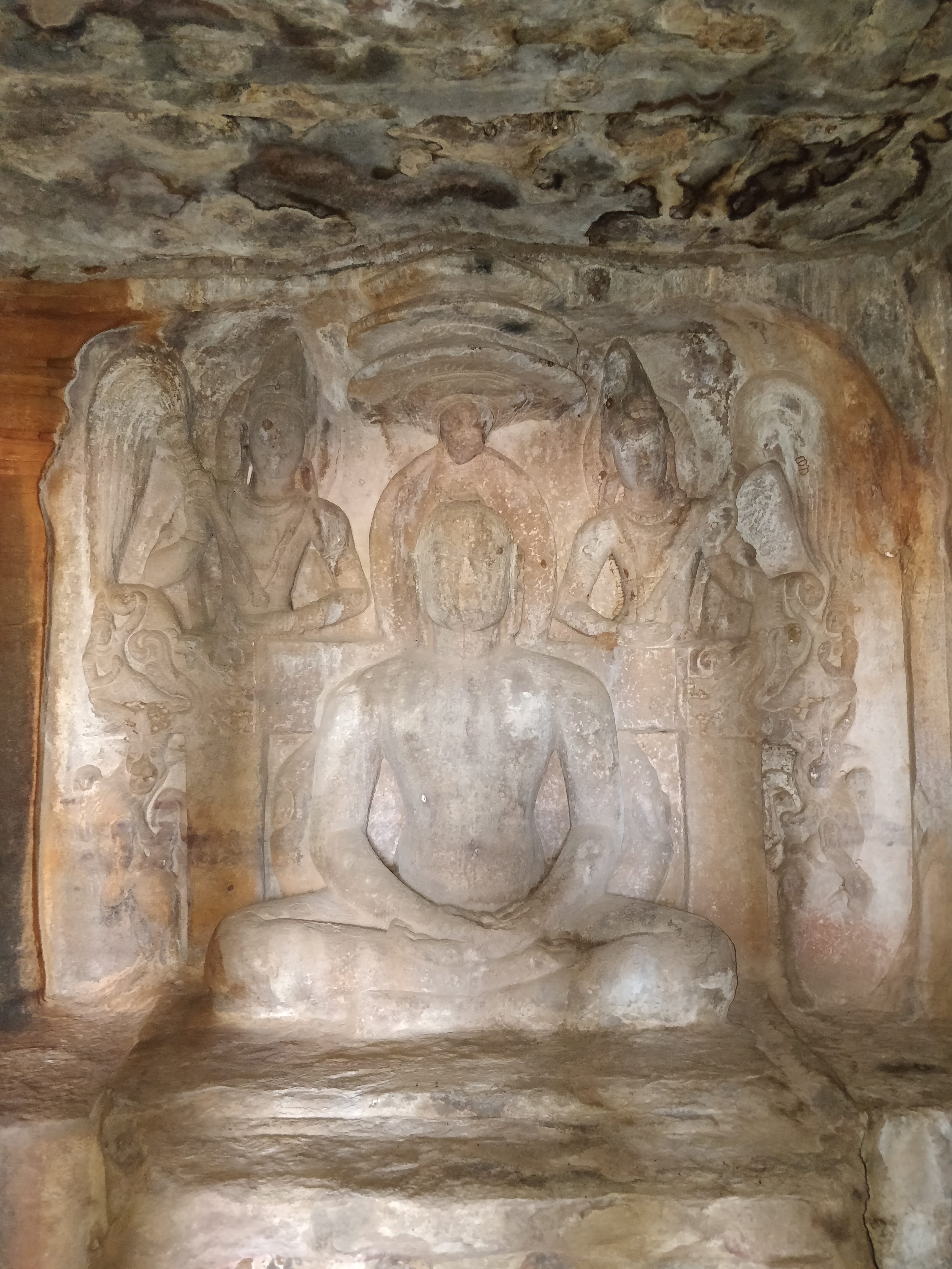 Digambar rock-cut cave temple