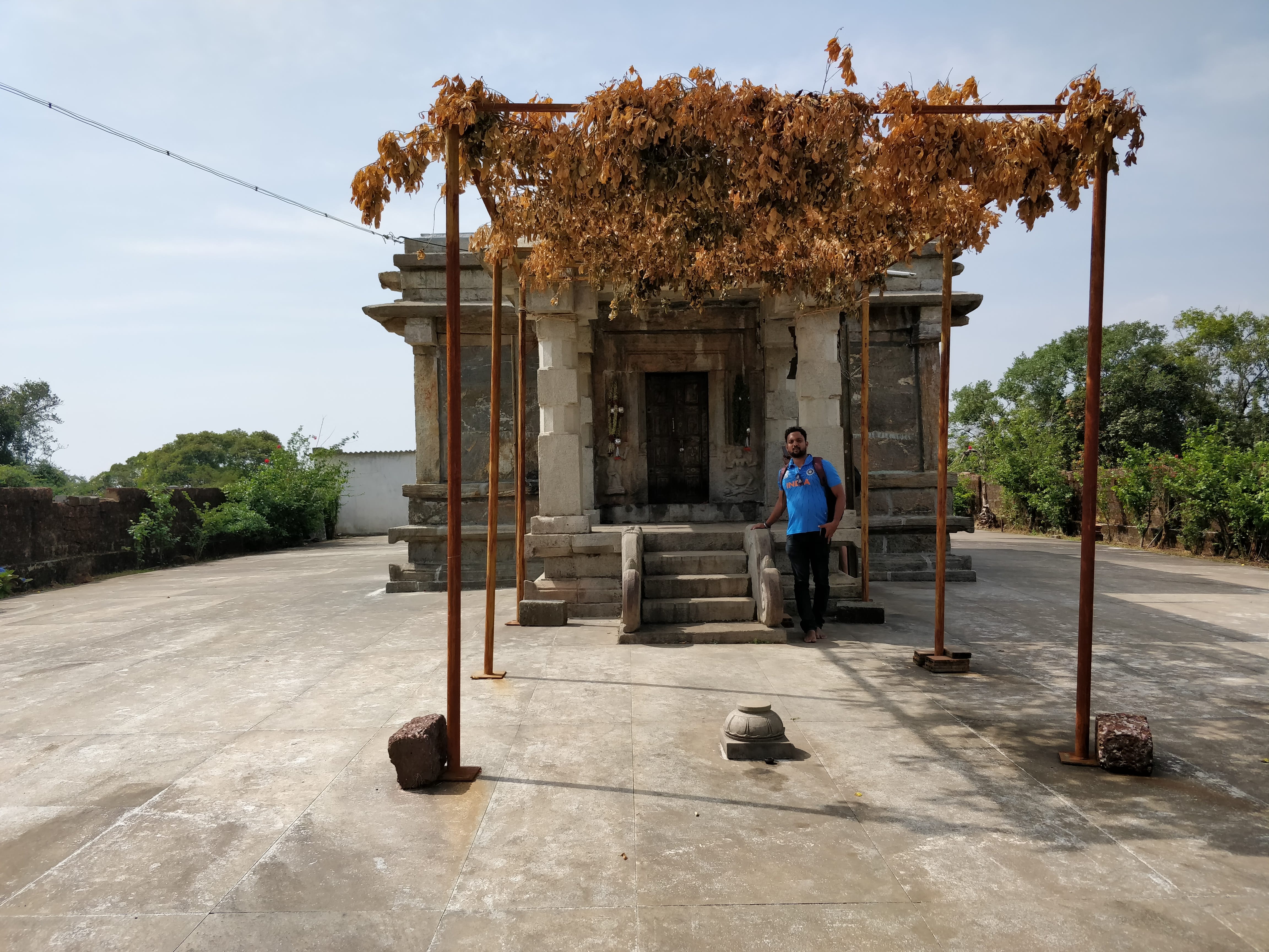 back to - Bhairaweshwara temple